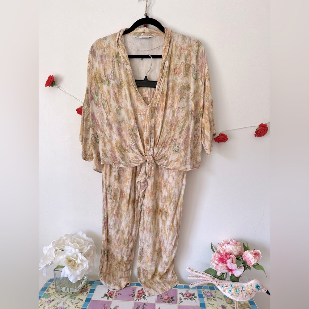 2 Piece SET Zara Pastel Yellow Metallics Shiny Printed Pants Blouse L XL - Picture 2 of 12